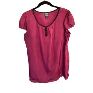 Oh baby by motherhood, maternity short sleeve Merlot blouse size medium